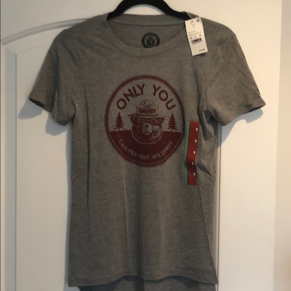 Graphic tee - Picture 1 of 3